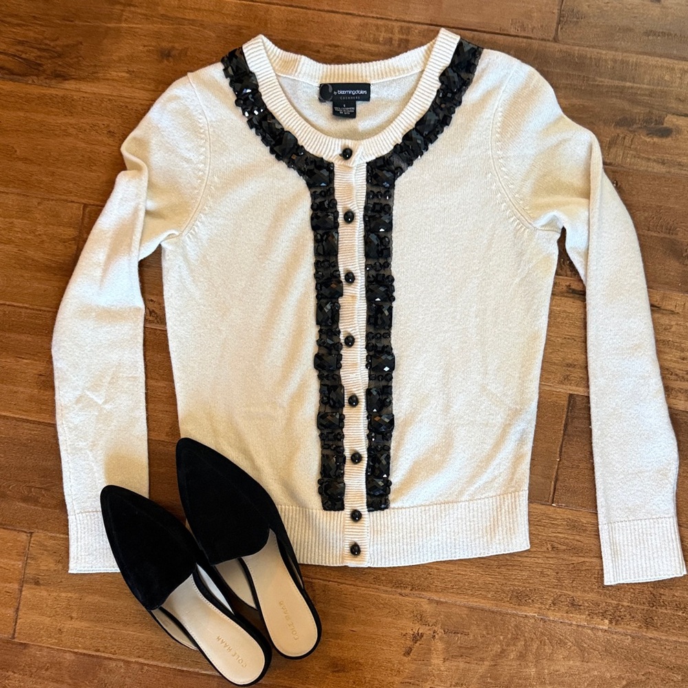 Bloomingdale’s 100% Cashmere beaded/rhinestone Cardigan -S